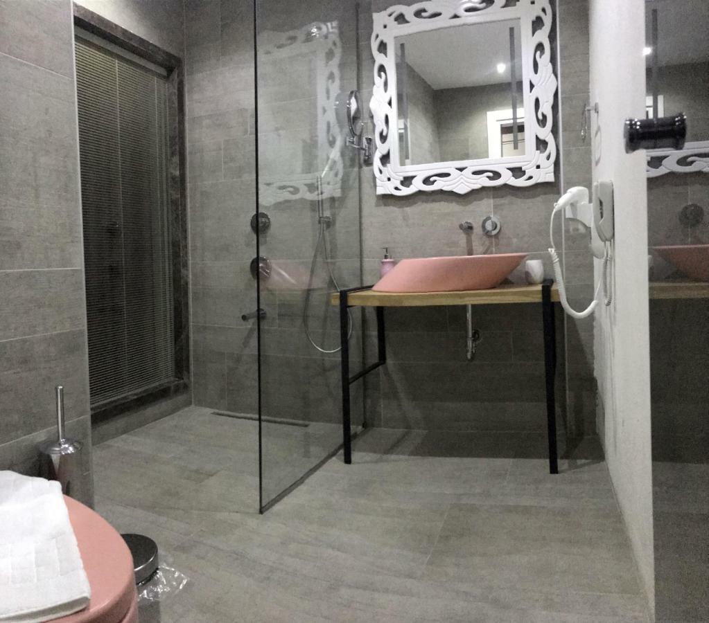 Ferush Boutique Hotel ウルラ エクステリア 写真